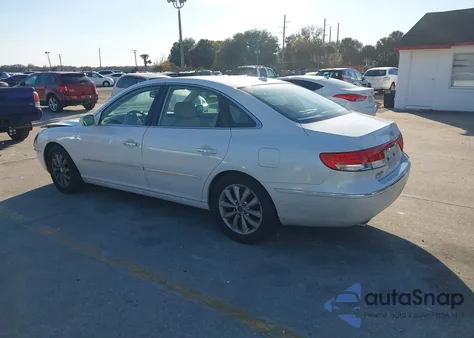 2008 Hyundai Azera Limited z USA, uszkodzony, nr VIN KMHFC46F18A309398